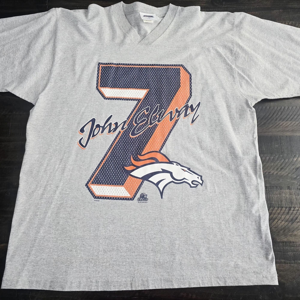 Denver Broncos John Elway T Shirt Vintage 90s Jersey NFL Football Made In USA